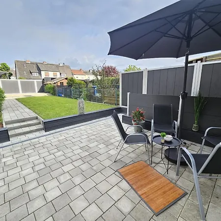 Am Stadtpark, 3 Schlafzimmer, Wozi Mit Bett Und Schalfsofa,businesswohnung, Monteurezimmer