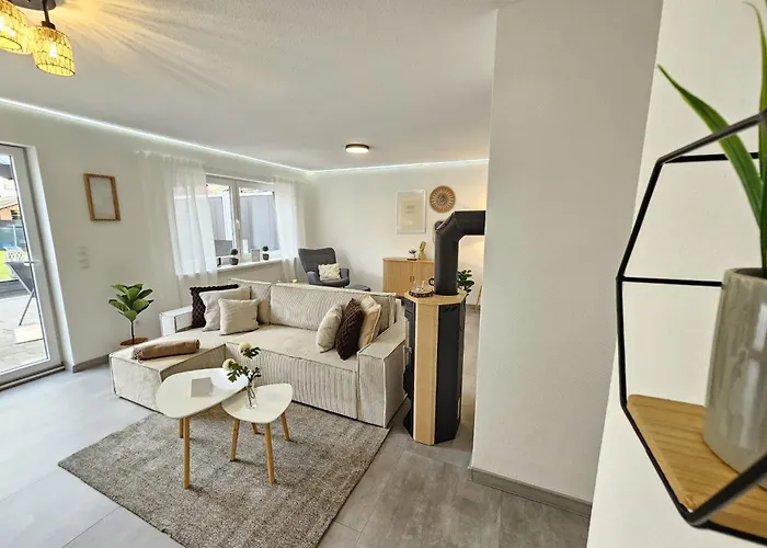 Am Stadtpark, 3 Schlafzimmer, Wozi Mit Bett Und Schalfsofa,businesswohnung, Monteurezimmer Casa vacanze